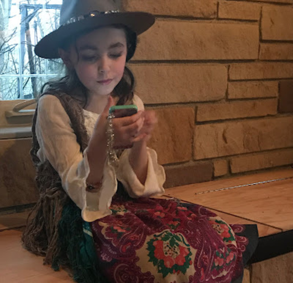 Meet your Posher, Candice